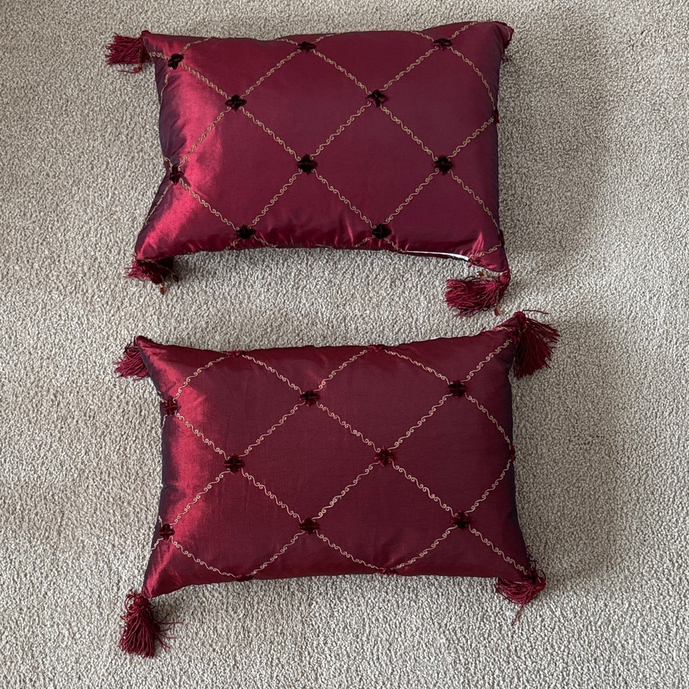 Red Decorative Throw Pillows with Tassels